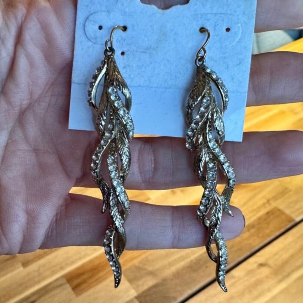 *SHOP CLOSING 4/26* Marchesa Gold Feather Earrings